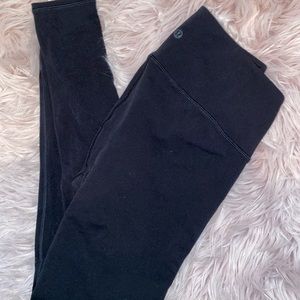 Lululemon leggings black size 8